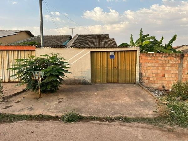 Casa em leilão em Santo Antonio Do Descoberto