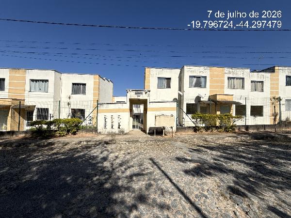 Apartamento em leilão em Esmeraldas