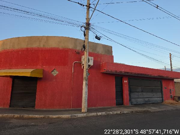 Casa em leilão em Agudos