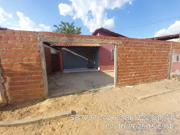 Casa em leilão em Agua Branca