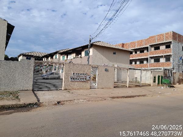 Apartamento em leilão em Aguas Lindas De Goias