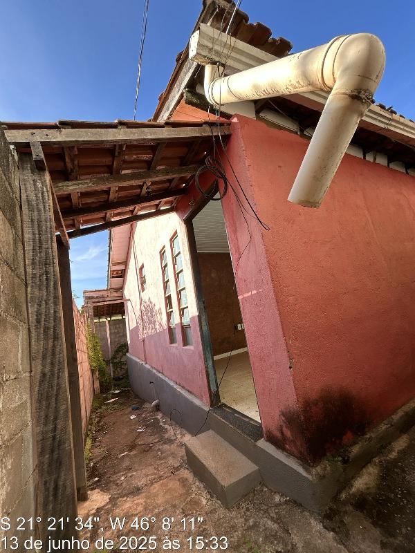 Casa em leilão em Areado