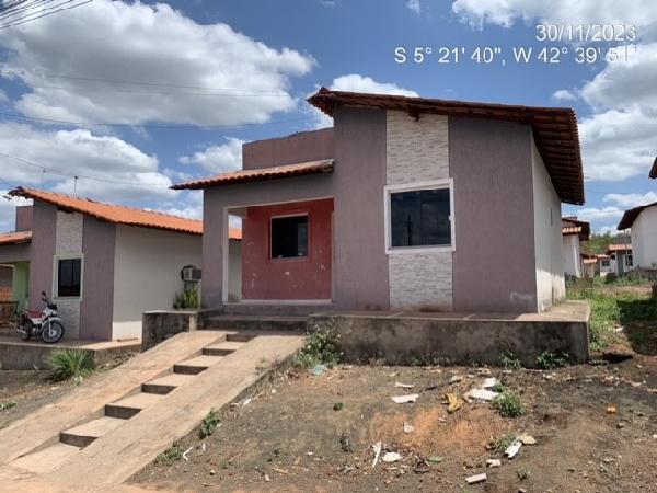 Casa em leilão em Demerval Lobao