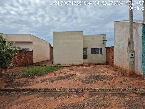 Casa em leilão em Queiroz
