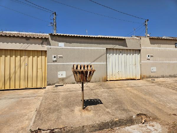 Casa em leilão em Santo Antonio Do Descoberto