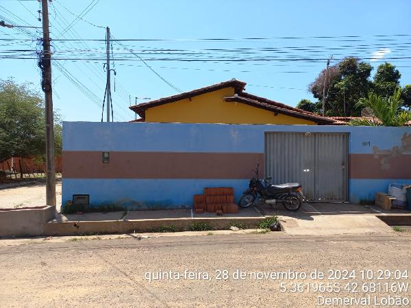 Casa em leilão em Demerval Lobao