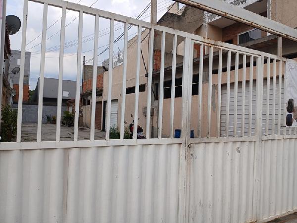 Casa em leilão em Belford Roxo