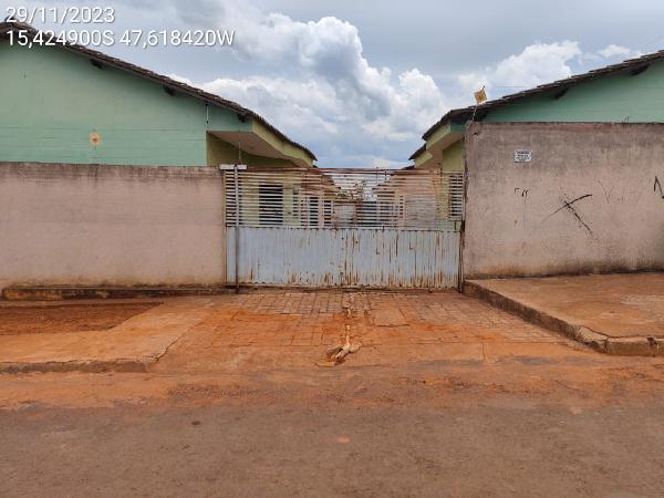 Casa em leilão em Planaltina