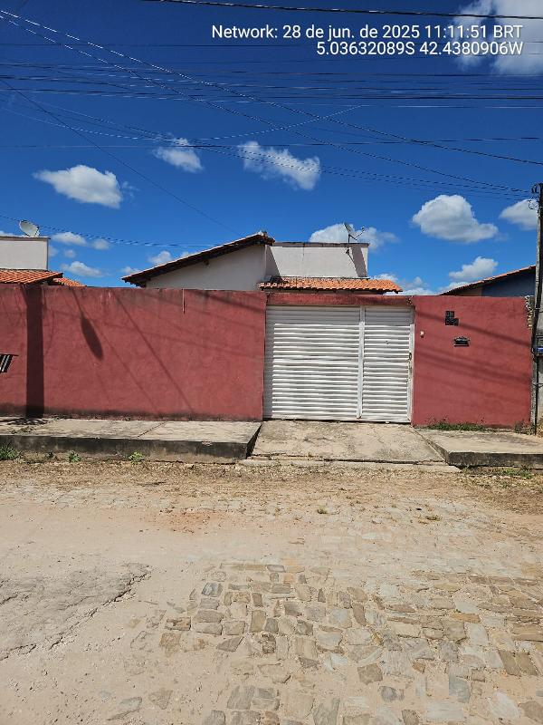 Casa em leilão em Altos