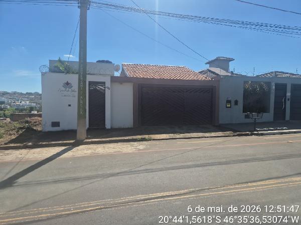 Casa em leilão em Passos