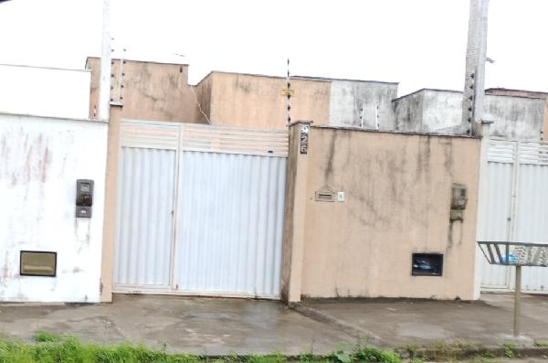 Casa em leilão em Feira De Santana