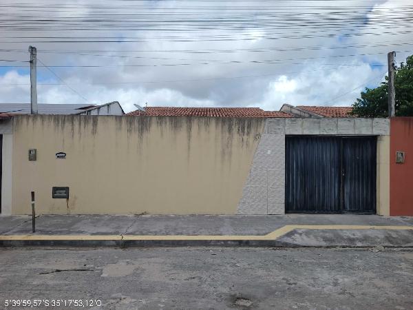 Casa em leilão em Extremoz