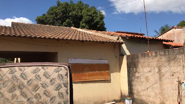 Casa em leilão em Santo Antonio Do Descoberto