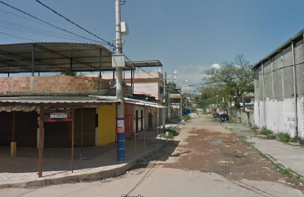 Casa em leilão em Belford Roxo