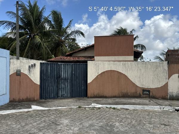 Casa em leilão em Extremoz