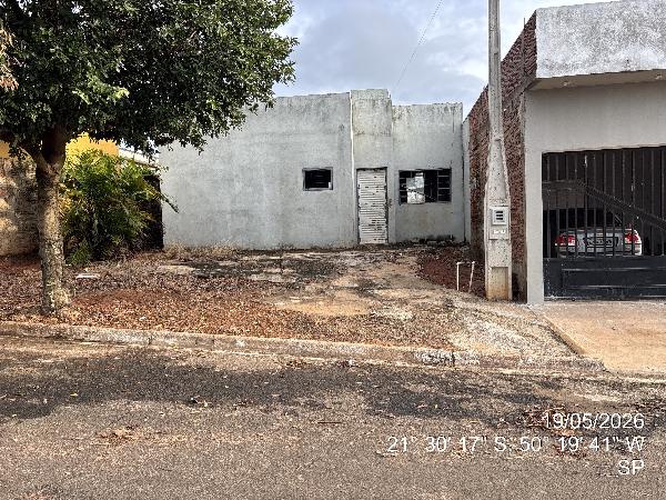 Casa em leilão em Brauna