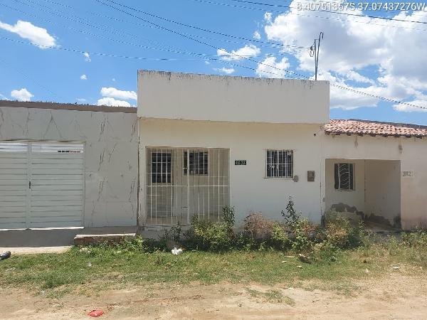 Casa em leilão em Arcoverde