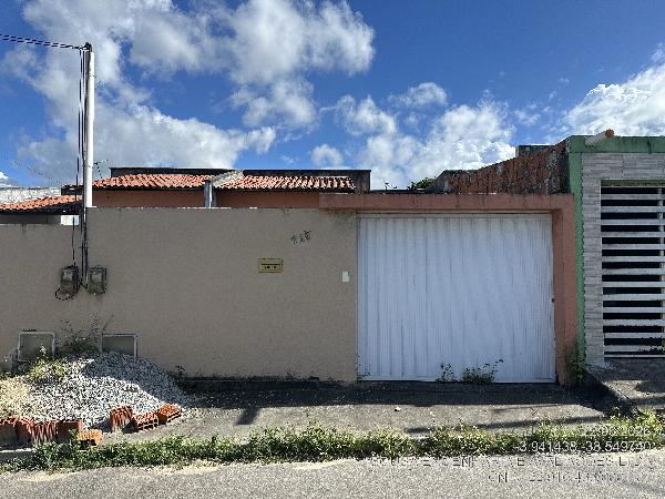 Casa em leilão em Itaitinga