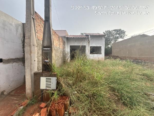 Casa em leilão em Santa Cruz Do Rio Pardo