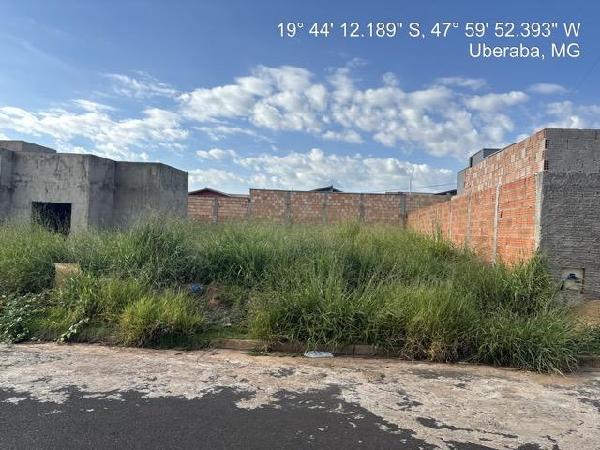 Terreno em leilão em Uberaba