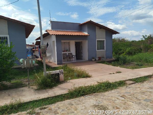 Casa em leilão em Demerval Lobao