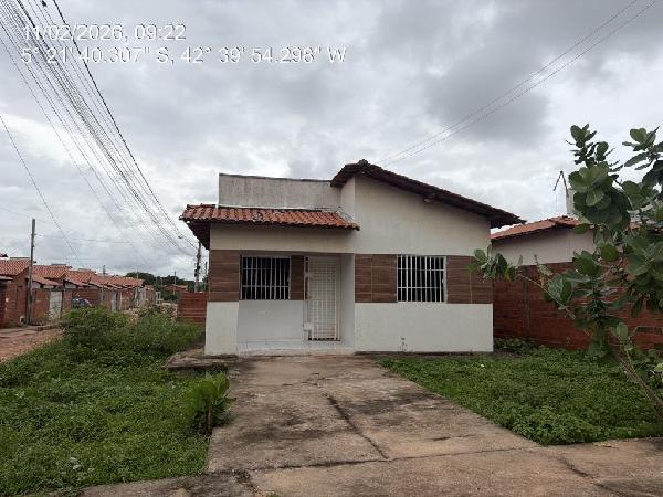 Casa em leilão em Demerval Lobao