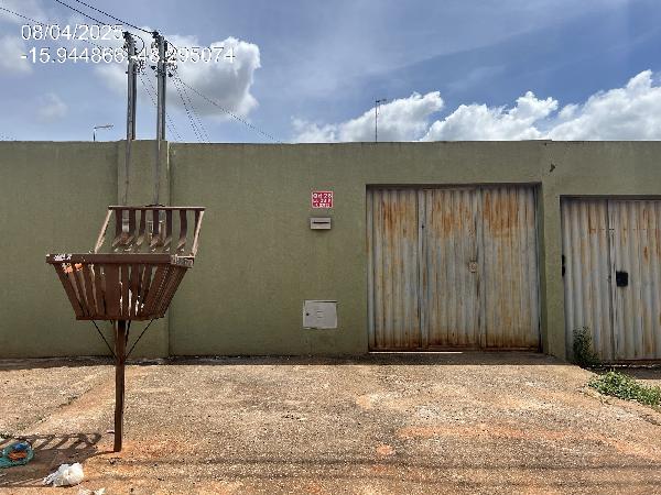 Casa em leilão em Santo Antonio Do Descoberto
