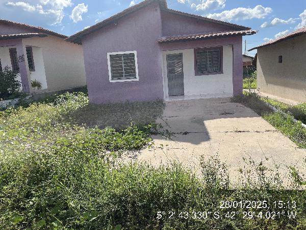 Casa em leilão em Altos