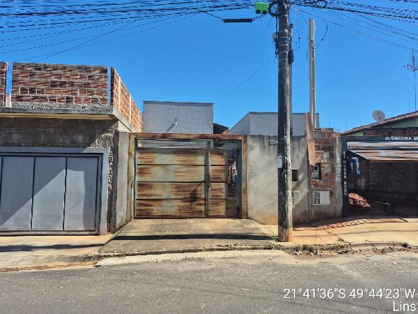 Casa em leilão em Lins