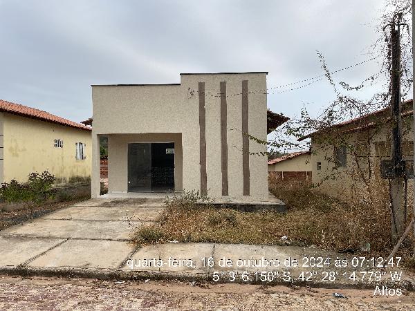 Casa em leilão em Altos