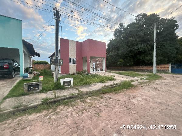 Casa em leilão em Altos