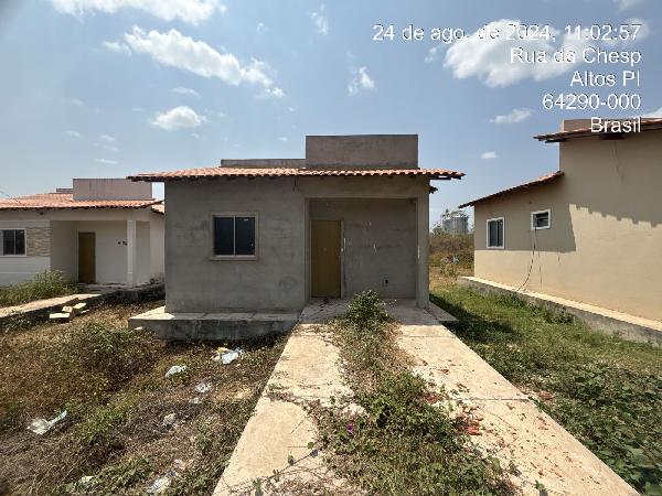 Casa em leilão em Altos