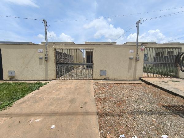 Casa em leilão em Santo Antonio Do Descoberto