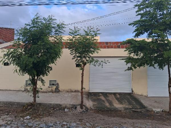 Casa em leilão em Horizonte