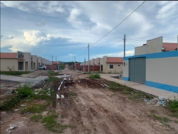 Casa em leilão em Altos