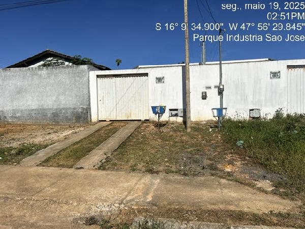 Casa em leilão em Luziania