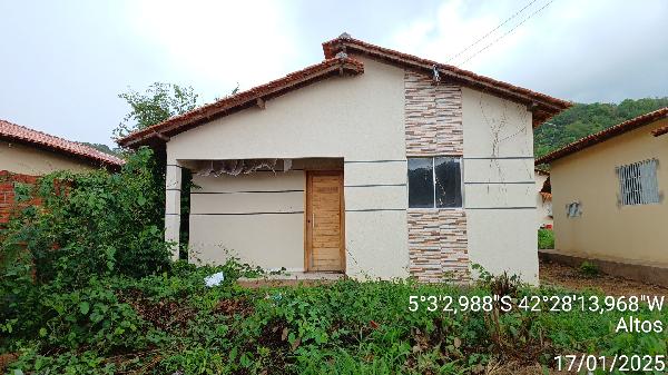 Casa em leilão em Altos