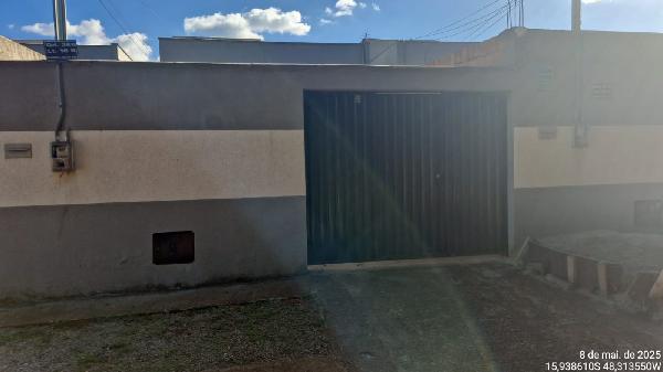Casa em leilão em Santo Antonio Do Descoberto