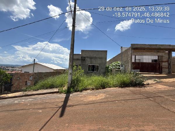Terreno em leilão em Patos De Minas