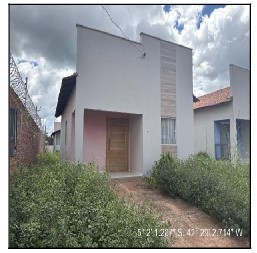 Casa em leilão em Altos