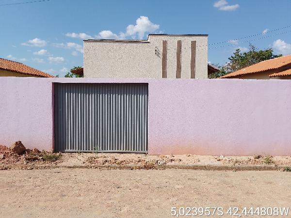 Casa em leilão em Altos