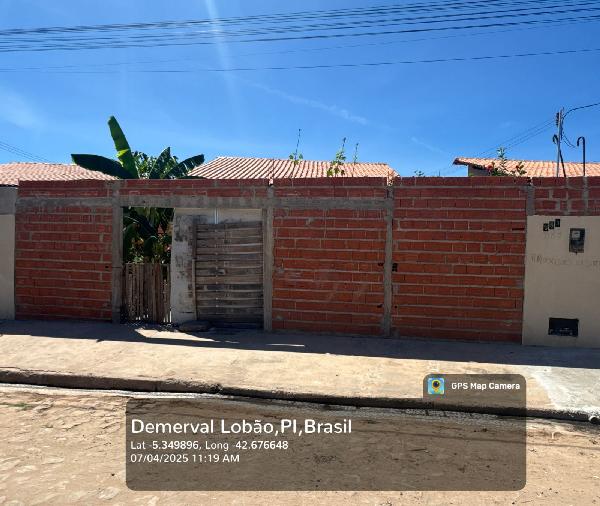 Casa em leilão em Demerval Lobao