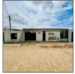 Casa em leilão em Extremoz