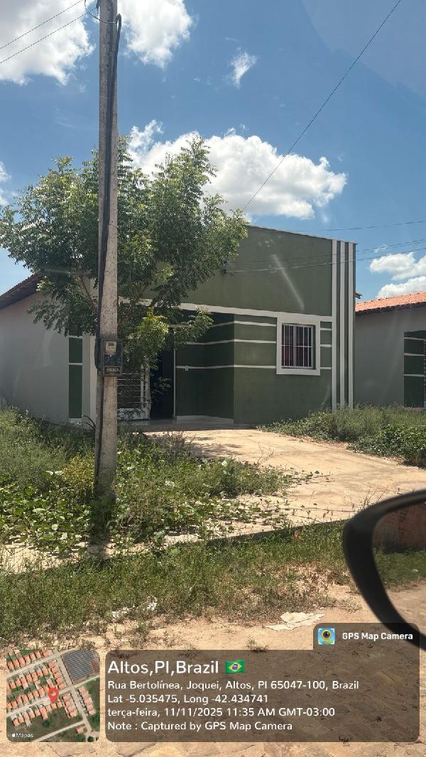 Casa em leilão em Altos