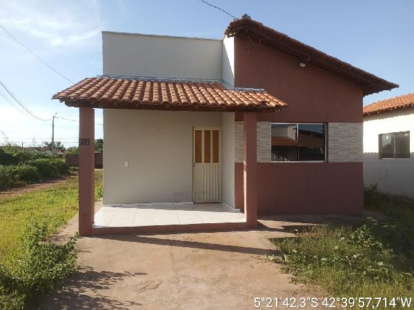 Casa em leilão em Demerval Lobao