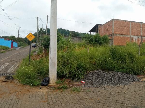 Terreno em leilão em Cariacica