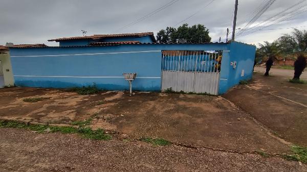 Casa em leilão em Santo Antonio Do Descoberto