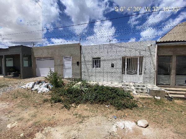 Casa em leilão em Sertania