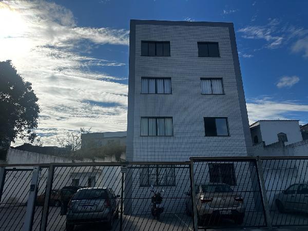 Apartamento em leilão em Ibirite