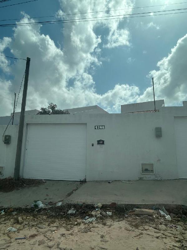 Casa em leilão em Horizonte